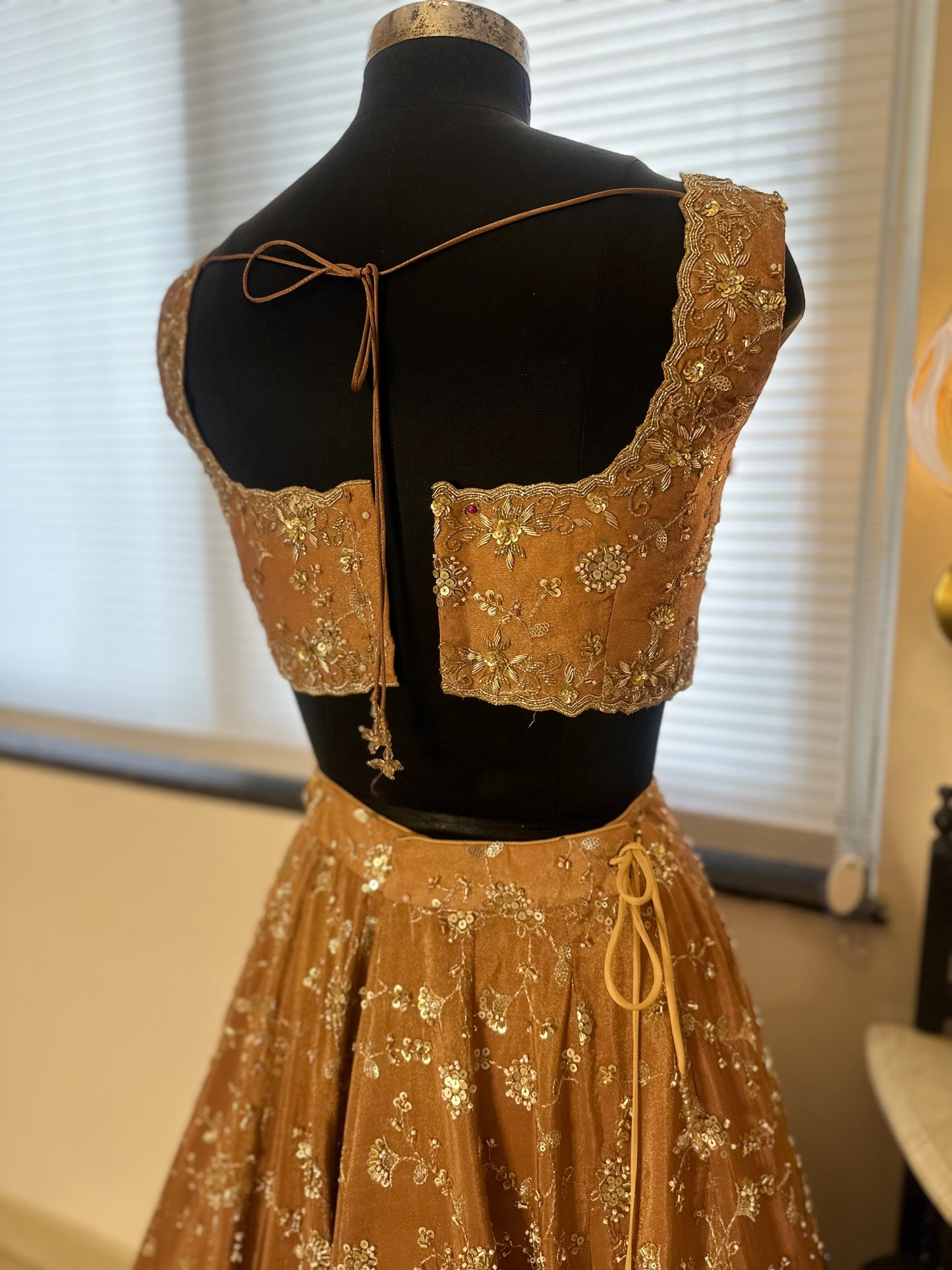 Zarreen tissue lehenga set